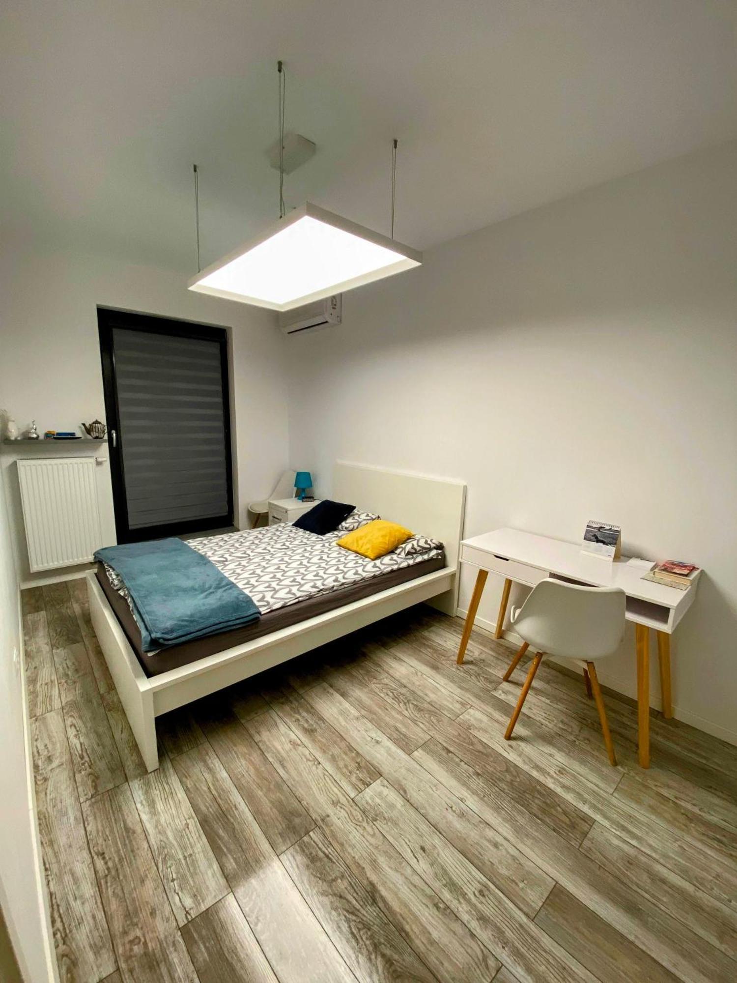 Apartament Dobry Dom Warszawa Exterior foto